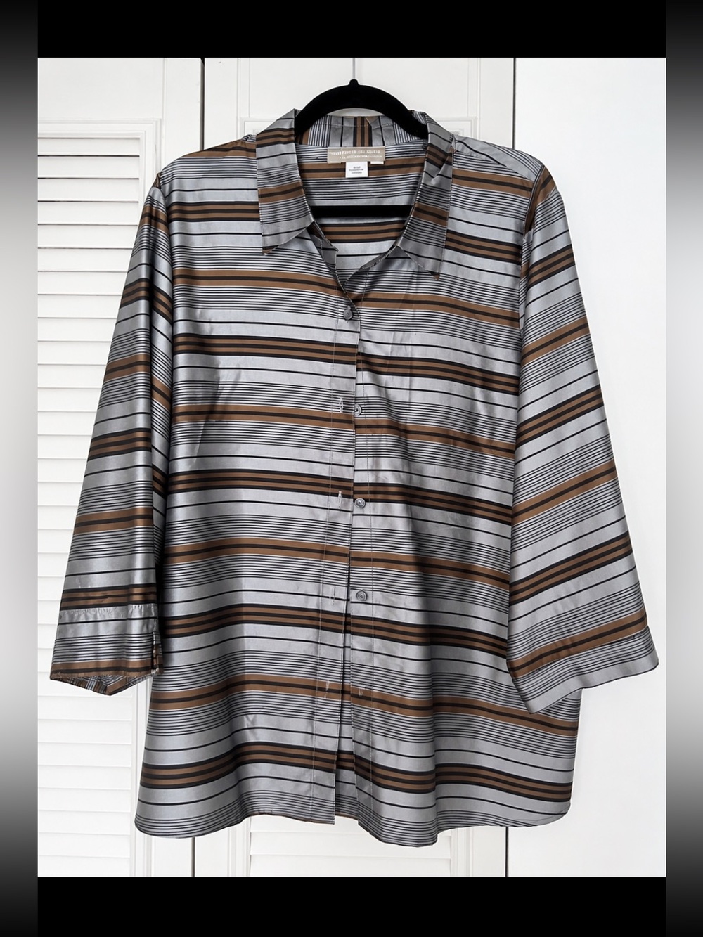 Coldwater Creek 100% Silk Striped Button Front Blouse Top Women’s 3X Gray Brown
